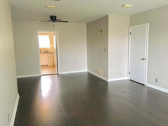 5th image of 2821 Saint Johns Ave #3