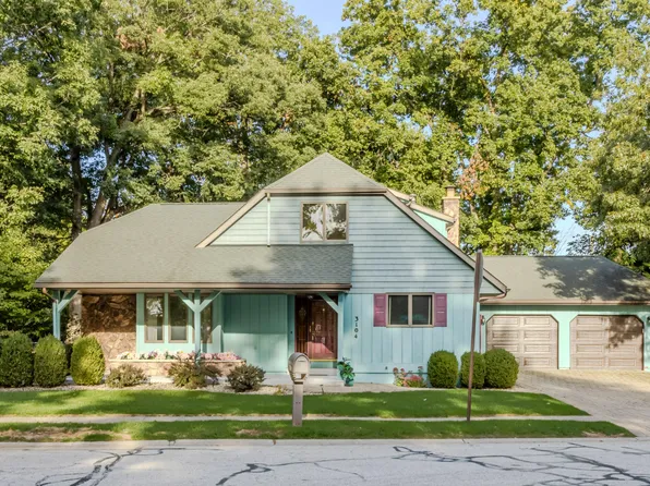 3104 Churchview Dr, Valparaiso, IN 46383