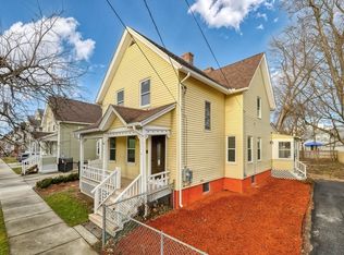 38 Hill St, West Springfield, MA 01089