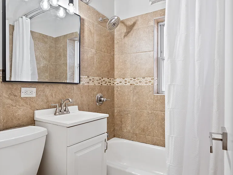 2345 W 21st St #2 — Photo 18