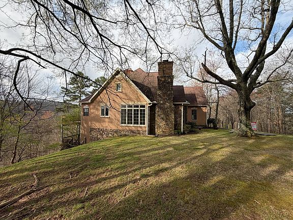 5th image of 1381 Mount Alto Rd SW