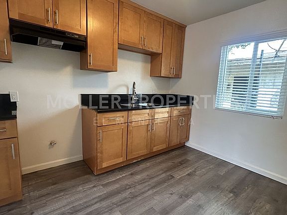 4th image of 6930 Marlow Ave #Mal08