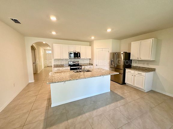 2nd image of 5371 Pine Lilly Dr
