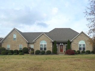 114 Twin Oaks Dr, Bessemer City, NC 28016