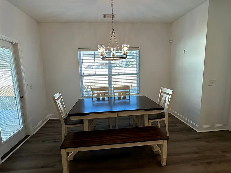 134 Blandford Xing — Photo 10