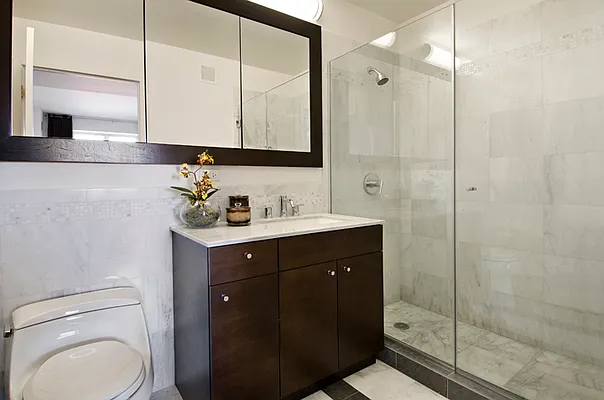 Rented by Roseland Property | media 15