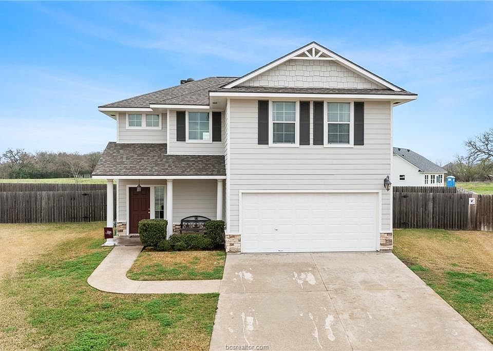 1st image of 2700 Lynnwood Ct