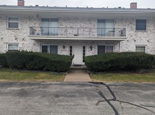 5526 Heatherdowns Blvd APT 8, Toledo, OH 43614