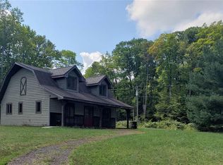 22540 Peterson Rd, Nisula, MI 49952