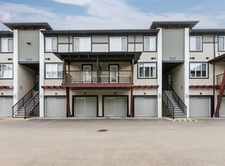 446 Allard Blvd SW #54, Edmonton, AB T6W3S7