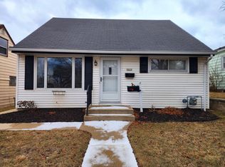 5633 N 72nd St, Milwaukee, WI 53218