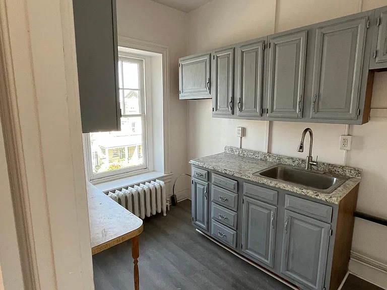 311-313 N 6th St #3A — Photo 5