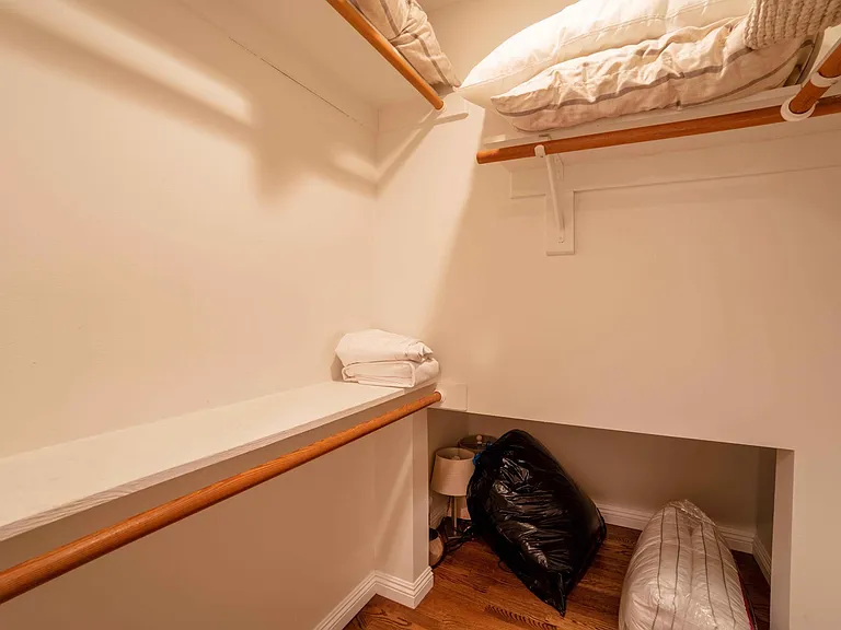 1107 Loma Dr #A — Photo 22