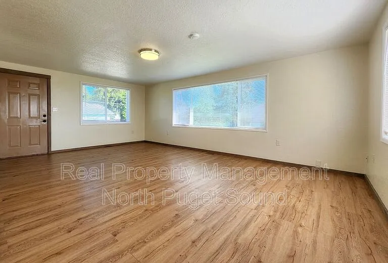 10914 Willow Rd #A — Photo 6