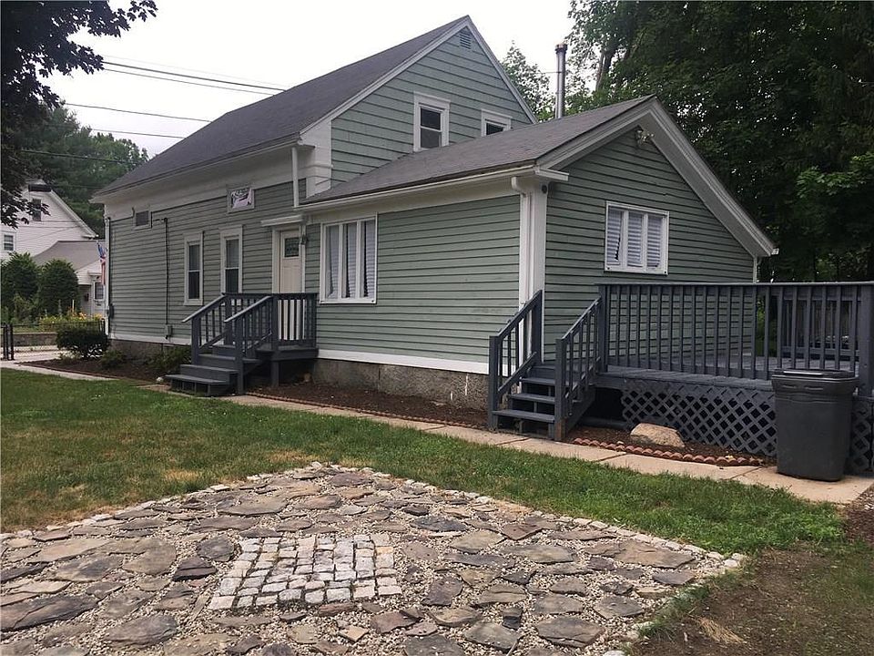 460 Fairview Ave, Coventry, RI 02816 Zillow