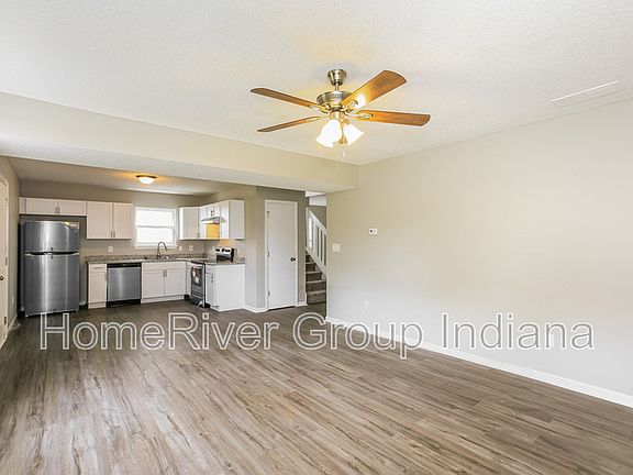 4th image of 4309 Village Trace Dr