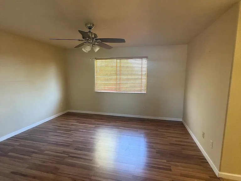 1080 Crosswater Dr — Photo 10