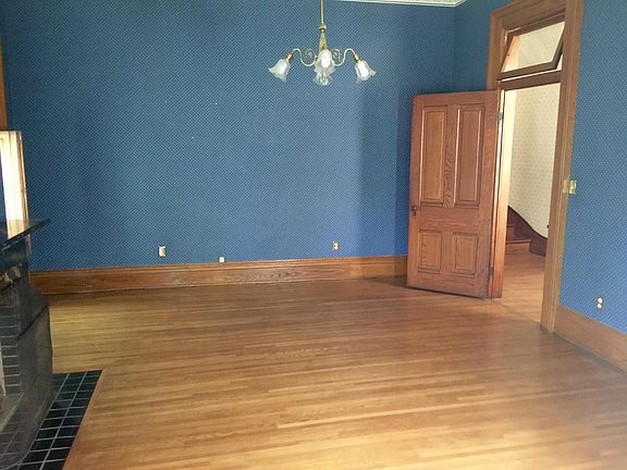 4th image of 141 Portsmouth St