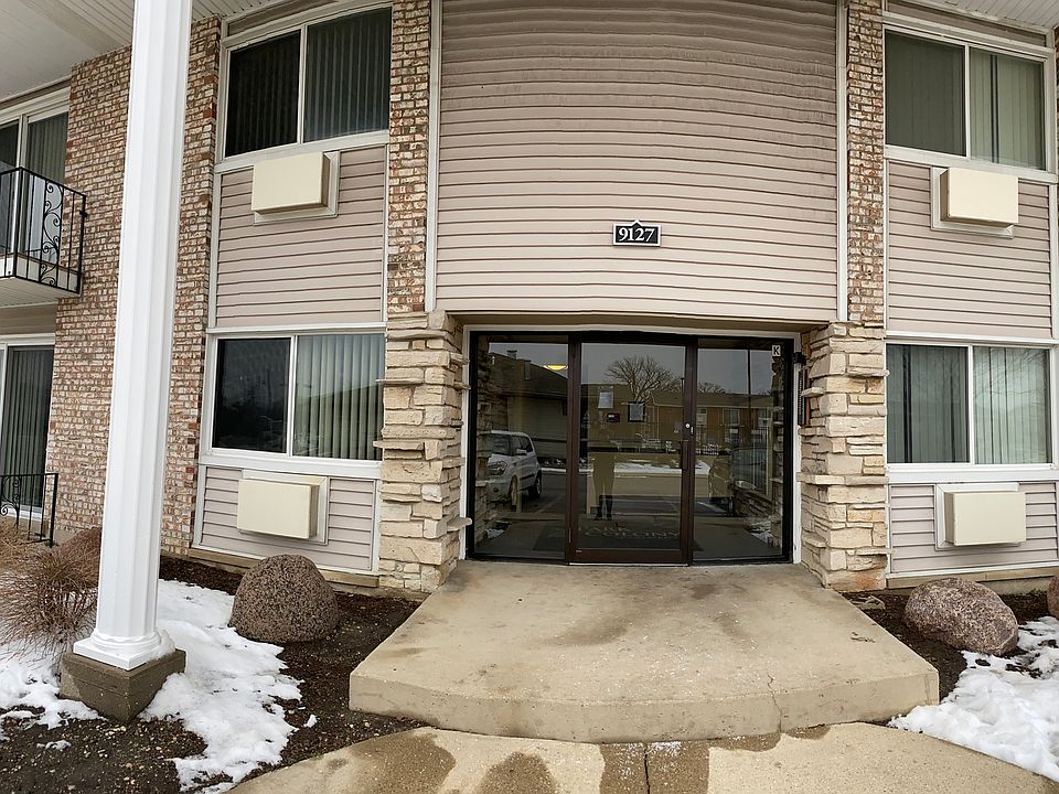 1st image of 9127 Stevenson Dr APT 2B