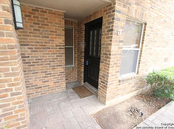 2nd image of 8103 N New Braunfels Ave APT 7