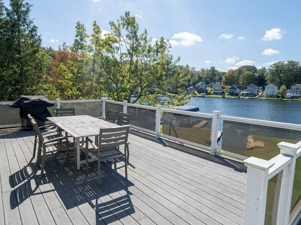 43 East Lake Street, Winchester, CT 06098