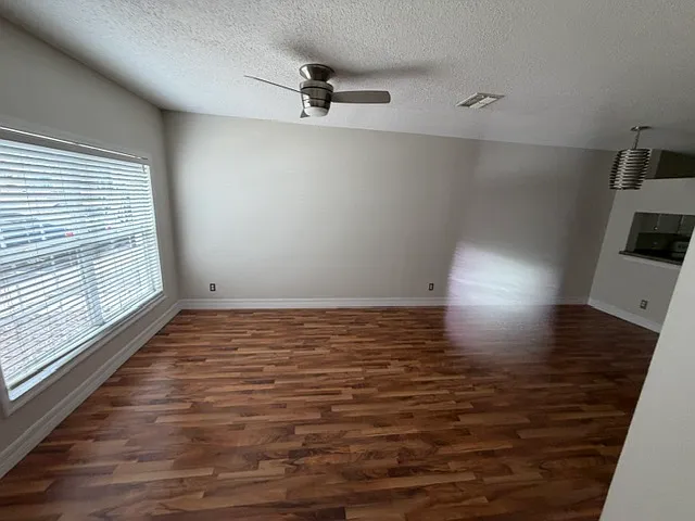 5446 Carrollwood Key Dr — Photo 16