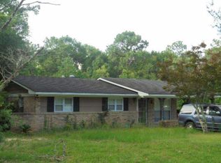 5863 Montfort Rd S, Mobile, AL 36608