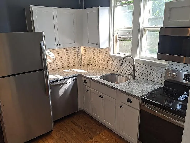 123 S Main Ave #4 — Photo 7