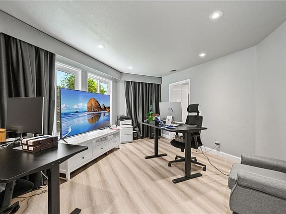5th image of 2341 Agostino Dr