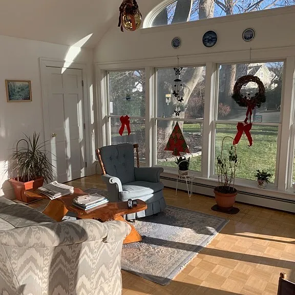 11 Everett Paine Blvd — Photo 3