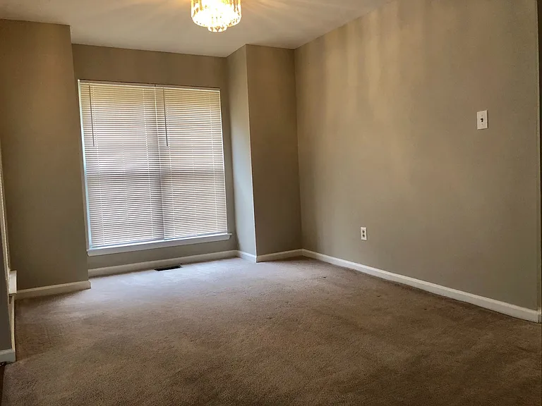 3929 Whispering Meadow Dr — Photo 5