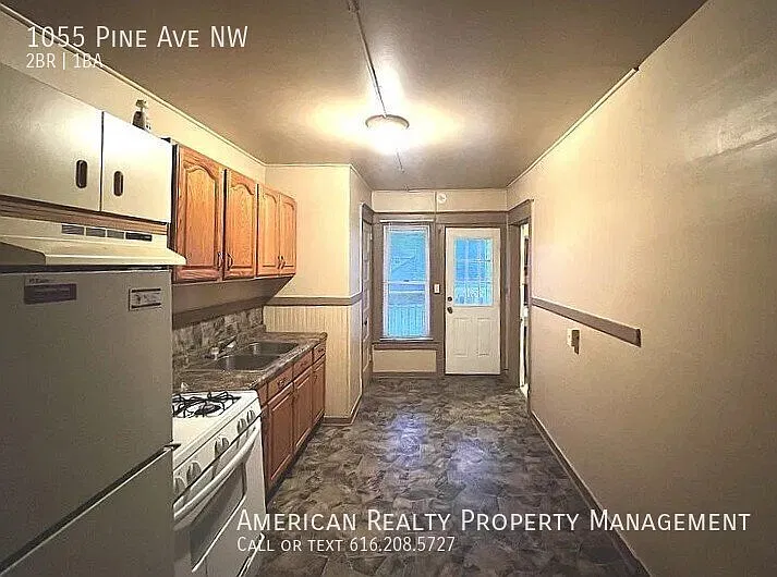 2 bed, 850 sqft, $1,350 — Photo 2