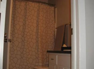 10011 Armstrong Plz, Omaha, NE 68134