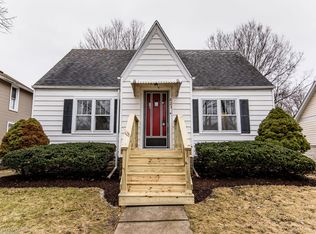 823 S 6th Ave, Kankakee, IL 60901