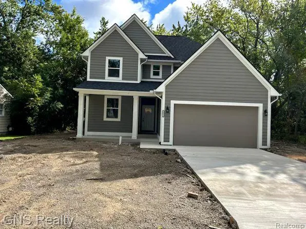 30034 Marshall St, Southfield, MI 48076
