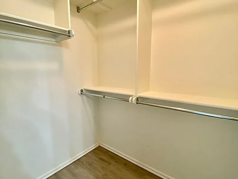 4805 Stag Horn Dr — Photo 12
