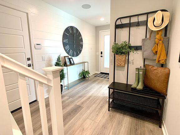 Shoreline Plan 1Entry