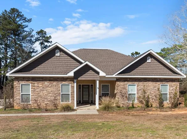 388 Crabapple Ct, Dothan, AL 36301