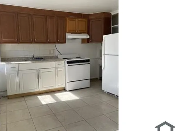 26 Walloon St Floor 2, Staten Island, NY 10303