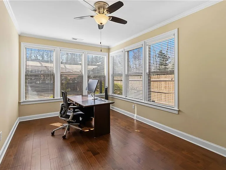 5310 Breckinridge Ln — Photo 10