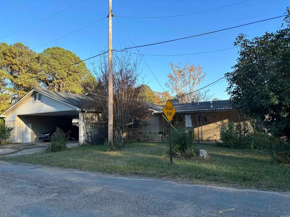 1669 El Paso Ave, Camden, AR 71701