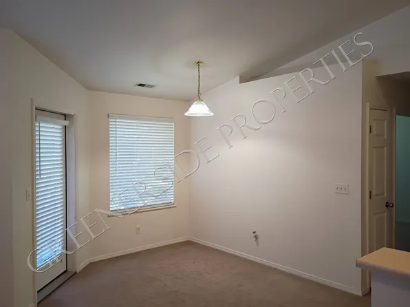 677 Paradise Pl, Twin Falls, ID 83301