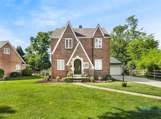 148 Eagle Point Dr, Rossford, OH 43460