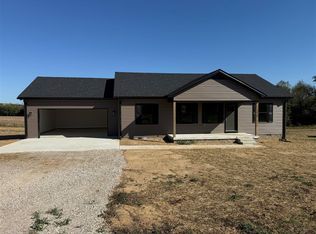 1910 Oak Grove Church Rd, Park City, KY 42160