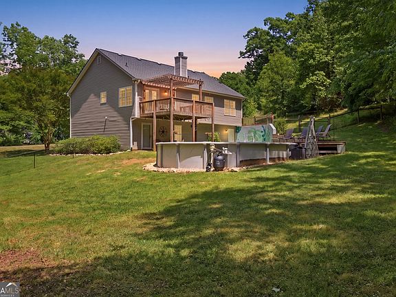 2nd image of 508 Marie Ct