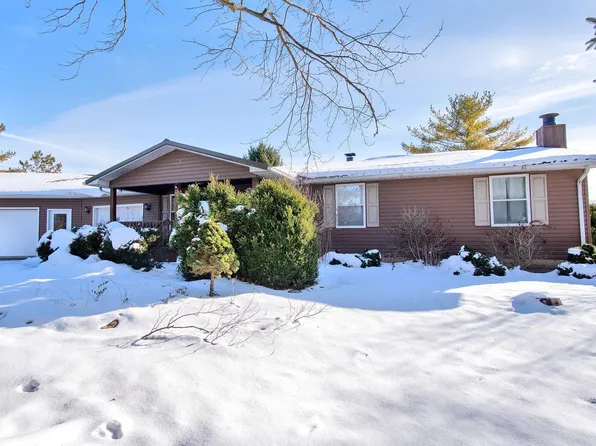 8547 N Old Fort Wayne Rd, Roanoke, IN 46783