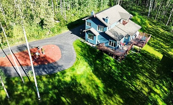 2nd image of 820 Merlin Ln