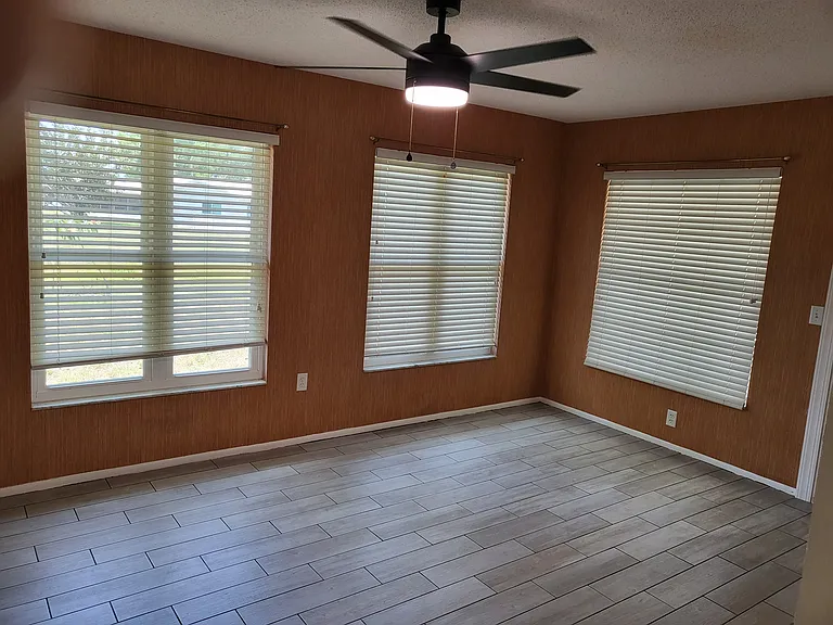 4210 Oak Ln #HOME — Photo 18