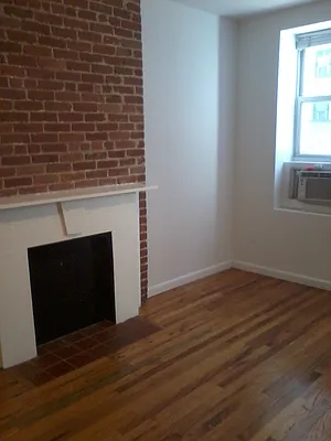 Rented by Eric Kravitz, LREB | media 32