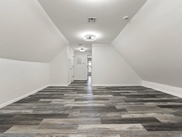 51 Wegman Pkwy #2-JC — Photo 15